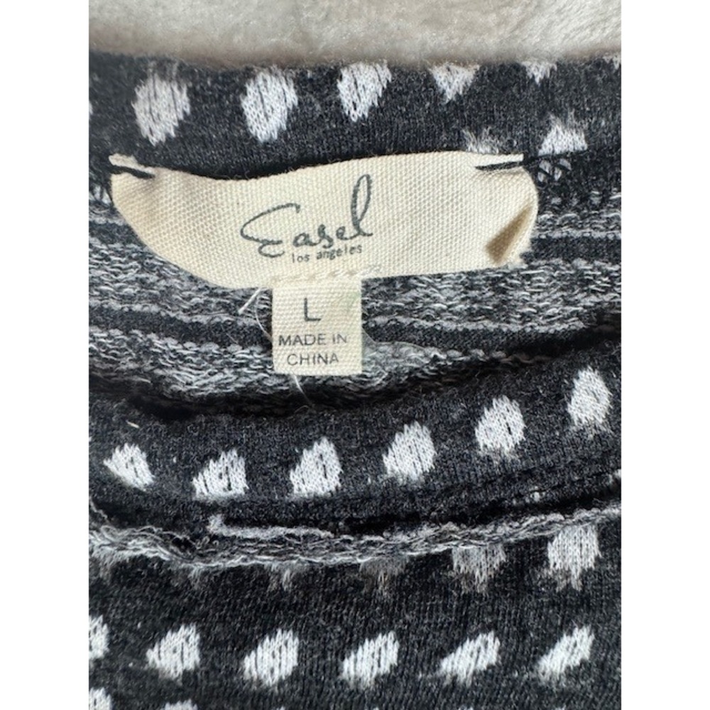 easel Black and White Patterned Long Sleeve Tee - Picture 4 of 9